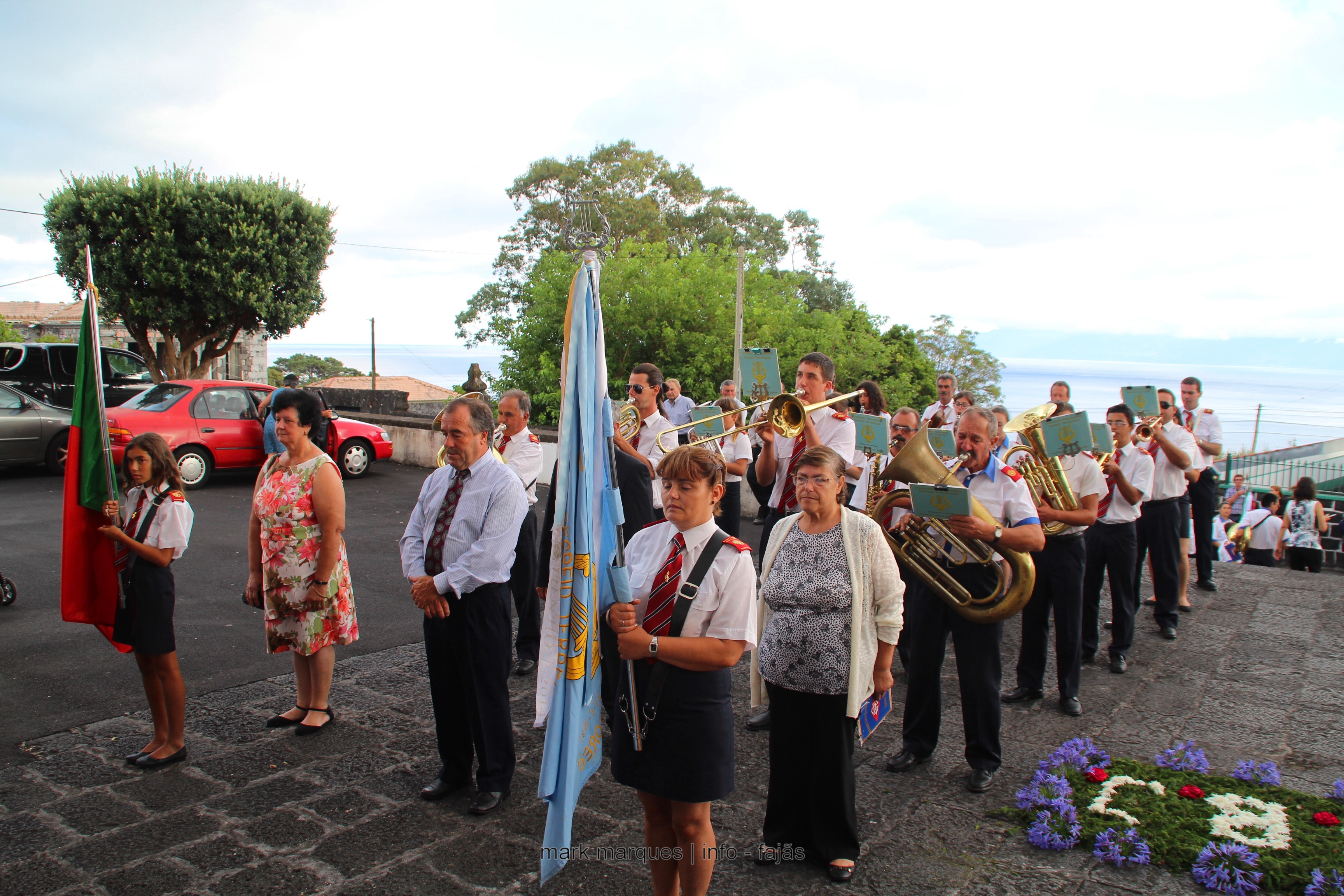 BANDA FILARMÓNICA RECREIO TERREIRENSE (Manadas) – Saúda BOM JESUS MILAGROSO. (c/vídeo)