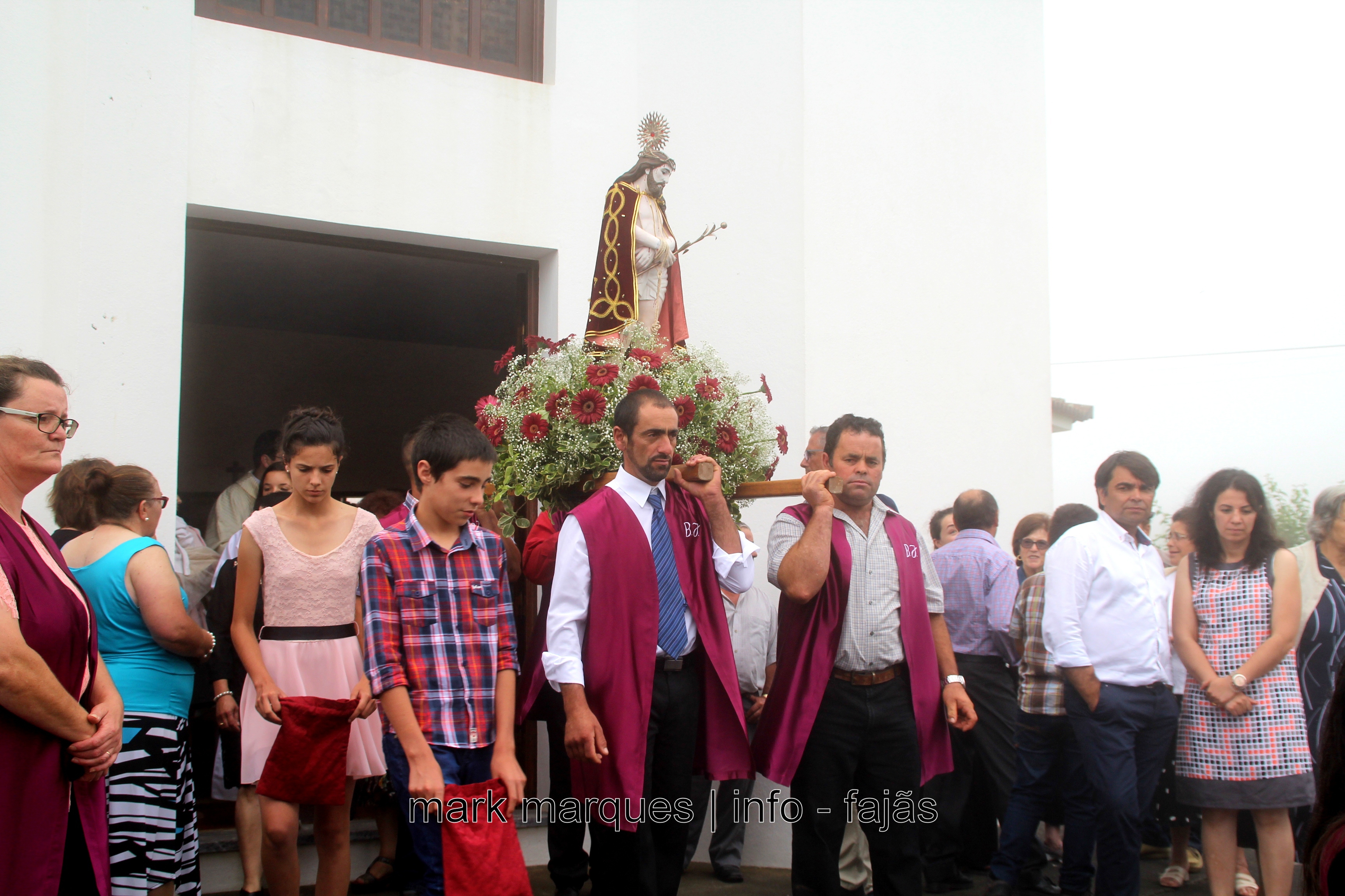 PROCISSÃO EM HONRA DO SENHOR BOM JESUS – CRUZAL / SANTO ANTÃO (reportagem fotográfica)