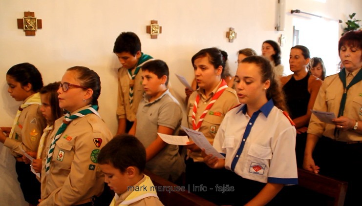 ESCUTEIROS – AGRUPAMENTO 1337 URZELINA – CANTAM MISSA SOLENE. (c/ vídeo)