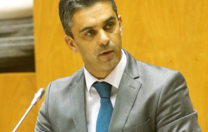 Autarquias açorianas prejudicadas pelo Governo da República