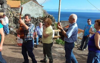“BAILE DE RODA” – FAJÃ DA SARAMAGUEIRA – ILHA DE SÃO JORGE (c/ vídeo)