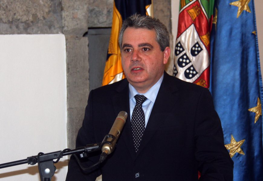 Salário mínimo aumenta nos Açores para 584,85 euros