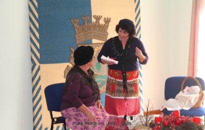 TEATRO “COMÉDIAS” NA FESTA DOS IDOSOS – CALHETA – ILHA DE SÃO JORGE. (c/ vídeo)