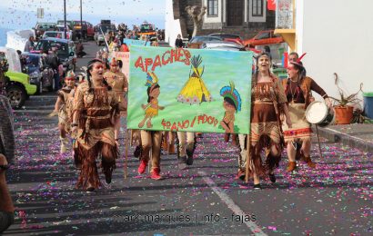 DESFILE DE CARNAVAL 2017 – VILA DA CALHETA – ILHA DE SÃO JORGE. (c/ reportagem fotográfica)