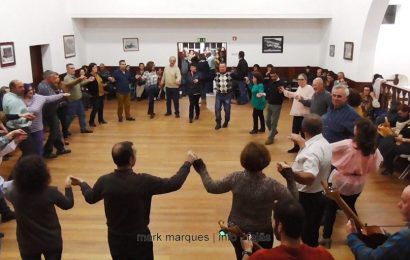 “CHAMARRITA” – SOCIEDADE UNIÃO ROSALENSE PROMOVEU BAILES REGIONAIS – ILHA DE SÃO JORGE (c/ vídeo)
