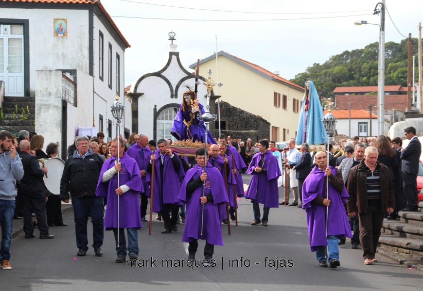 PROCISSÃO DE PASSOS – URZELINA – ILHA DE SÃO JORGE. (c/ reportagem fotográfica) PROCISSÃO DE PASSOS – URZELINA – ILHA DE SÃO JORGE. (c/ reportagem fotográfica)