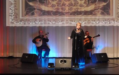 RAQUEL VIEIRA – FADISTA FAIALENSE, CANTA NO AUDITÓRIO MUNICIPAL DAS VELAS – ILHA DE SÃO JORGE. (c/ vídeo)
