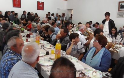 BANDA FILARMÓNICA ANIMA JANTAR DO DIVINO ESPÍRITO SANTO – SANTO ANTÃO – Ilha de São Jorge (c/ vídeo)