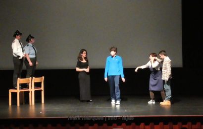 “Pai! Mãe! Fomos assaltados”, CURTAS DE COMÉDIA no Auditório Municipal das Velas – Ilha de São Jorge (c/ vídeo)