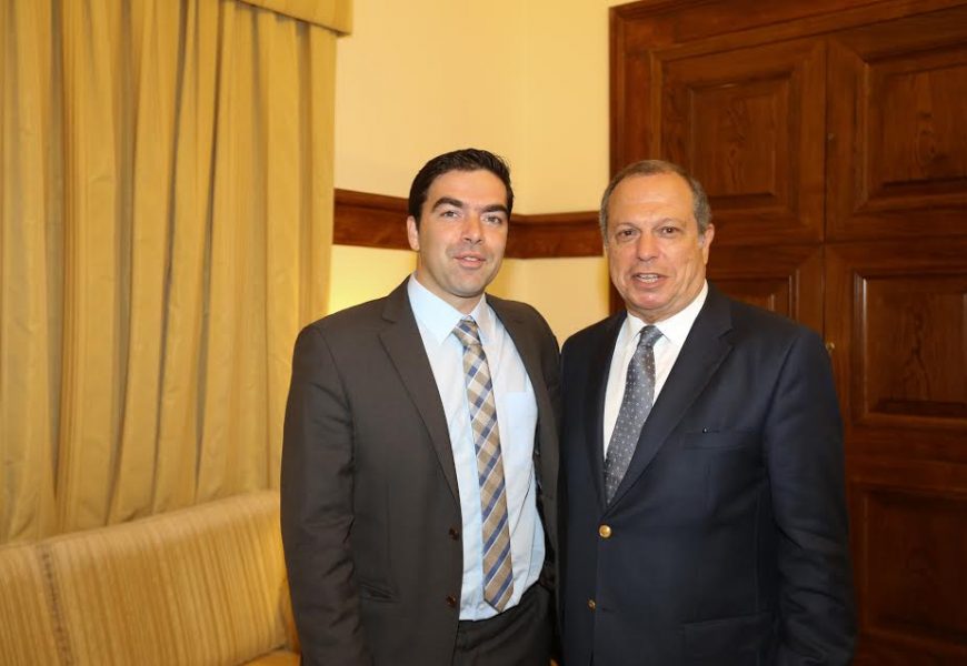 André Rodrigues, candidato do PS à Câmara Municipal das Velas defende que “a Reforma do Estado tem de contribuir para um País mais justo e mais coeso” André Rodrigues, candidato do PS à Câmara Municipal das Velas defende que “a Reforma do Estado tem de contribuir para um País mais justo e mais coeso”