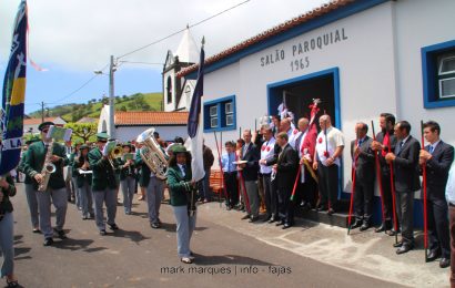 COROAÇÃO / CORTEJO DA SANTÍSSIMA TRINDADE – NORTE PEQUENO – Ilha de São Jorge (c/ reportagem fotográfica)