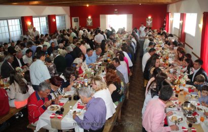 ALMOÇO DA SANTÍSSIMA TRINDADE – NORTE PEQUENO – Ilha de São Jorge (c/ reportagem fotográfica)