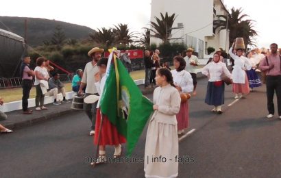 DESFILE E FESTIVAL DE GRUPOS DE FOLCLORE – 30ª SEMANA CULTURAL – Velas – Ilha de São Jorge (c/ vídeo)
