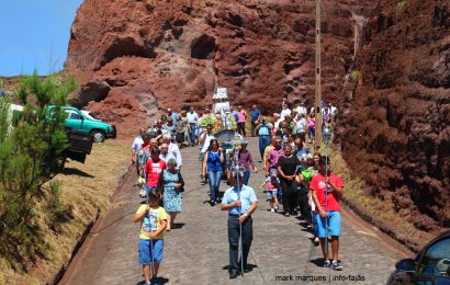 FESTA DOS MARÍTIMOS (Procissão) Vila do Topo – Ilha de São Jorge (c/ vídeo)