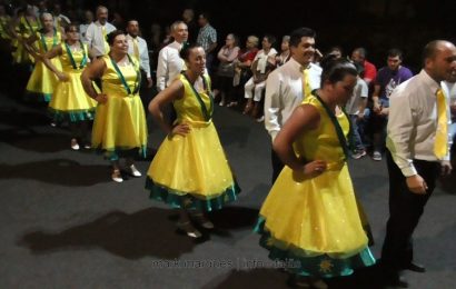 MARCHA DAS MANADAS NA FESTA DO EMIGRANTE – URZELINA – Ilha de São Jorge (c/ vídeo)