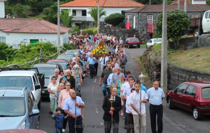PROCISSÃO NA BOA HORA – SANTO AMARO – Ilha de São Jorge (c/ vídeo)