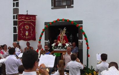 BANDA FILARMÓNICA SAÚDA IMAGEM DE SANTO CRISTO – FESTA NA FAJÃ DE SANTO CRISTO – Ilha de São Jorge (c/ vídeo)