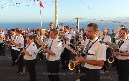 BANDA FILARMÓNICA ESTÍMULO SAÚDA O BOM JESUS – FAJÃ GRANDE / CALHETA – Ilha de São Jorge (c/ vídeo)