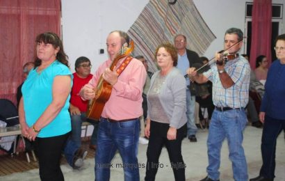 “CHAMARRITA” FESTA DA MATANÇA DO PORCO – SANTO AMARO, Ilha de São Jorge (c/ vídeo)