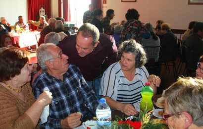 FESTA E CONVÍVIO DE NATAL PARA OS DE “MAIOR IDADE” – Município da Calheta – Ilha de São Jorge (c/ vídeo)