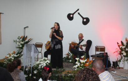 “NOITE DE FADOS e JANTAR” – Boa Hora / Santo Amaro – Ilha de São Jorge (Fadista Vânia Sousa) (c/ vídeo)