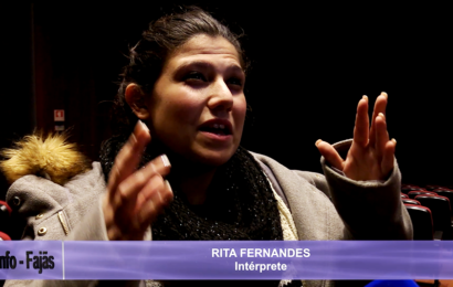 TEATRO “A MULHER SOZINHA” – Auditório Municipal de Velas – Ilha de São Jorge (c/ vídeo)