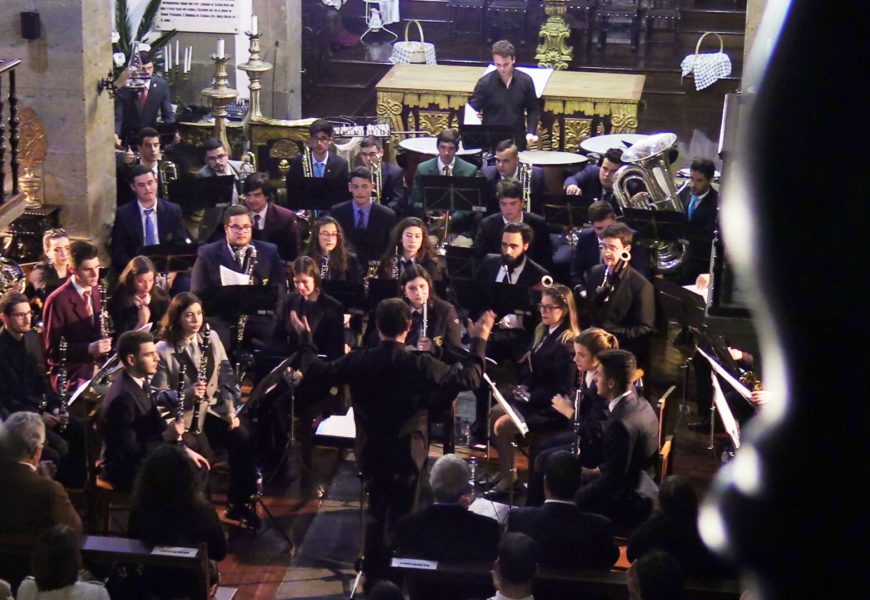 Orquestra Regional Lira Açoriana em concerto na Igreja Matriz de São Jorge – Velas – Ilha de São Jorge (c/ vídeo)