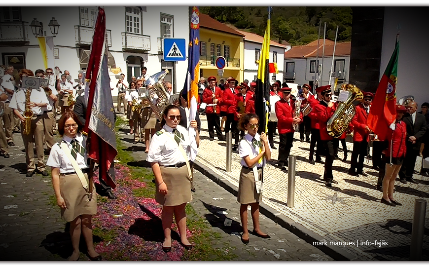 BANDAS FILARMÓNICAS SAÚDAM SÃO JORGE – Vila das Velas – Ilha de São Jorge (c/ vídeo)