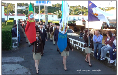 UNIÃO POPULAR DESFILA NA ABERTURA DA FEIRA AGRÍCOLA – 2018 – Ilha de São Jorge (c/ vídeo)