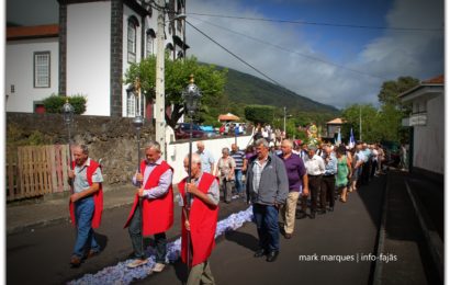 PROCISSÃO DO SENHOR BOM JESUS – Urzelina – Ilha de São Jorge (c/ vídeo)