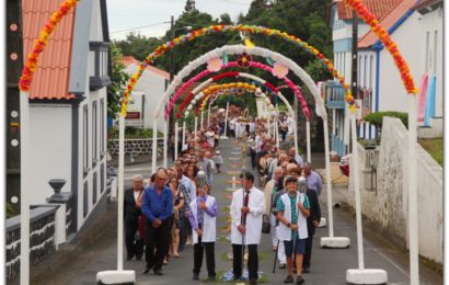 FESTA DE Nª SRª DAS NEVES “PROCISSÃO”– Norte Grande – Ilha de São Jorge (c/ vídeo)