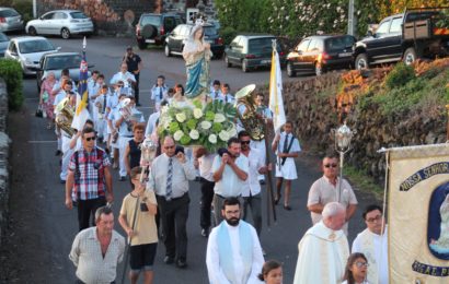 BOA HORA EM FESTA “Procissão” – Boa Hora / Santo Amaro – Ilha de São Jorge (c/ vídeo)