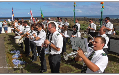BANDA FILARMÓNICA NOVA ALIANÇA CUMPRIMENTA IGREJA DE SANTO CRISTO – FAJÃ DE SANTO CRISTO – Ilha de São Jorge (c/ vídeo)