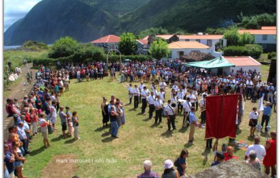 FESTA NA FAJÃ DE SANTO CRISTO – PROCISSÃO – Ilha de São Jorge (c/ vídeo)