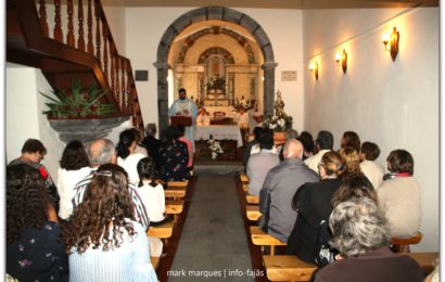 “MISSA”- FESTA DE Nª SRª DA LUZ – Largo da Luz / Santo Amaro – Ilha de São Jorge (c/ vídeo)