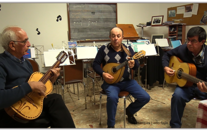 TOCADORES AFINAM AS VIOLAS – Baile Regional – Urzelina – Ilha de São Jorge (c/ vídeo)