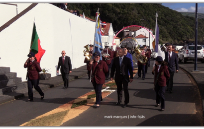 BANDA FILARMÓNICA “CLUBE UNIÃO” DESFILA NA FESTA DE SANTA CATARINA – Vila da Calheta – Ilha de São Jorge (c/ vídeo)