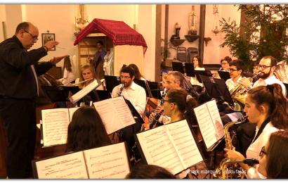 “RECREIO DOS LAVRADORES” e “RECREIO TOPENSE” em concerto de Natal – Santo Antão – Ilha de São Jorge (c/ vídeo)