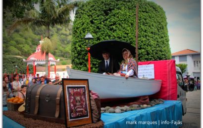 DESFILE DE GRUPOS E CARROS ALEGÓRICOS – Vila das Velas – Ilha de São Jorge (c/ reportagem fotográfica)