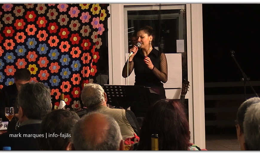 Fadista LINA MONTEIRO atua no 2º Aniversário do “RESTAURANTE URZELINA” – Ilha de São Jorge (c/ vídeo)