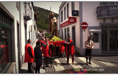 PROCISSÃO EM HONRA DE SÃO JORGE – Vila das Velas – Ilha de São Jorge (c/ vídeo)