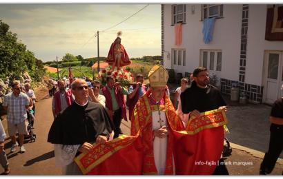PROCISSÃO EM HONRA DO SENHOR BOM JESUS – Cruzal / Santo Antão – Ilha de São Jorge (c/ vídeo)
