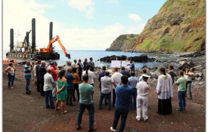 ARRANCARAM AS OBRAS NO PORTO DO TOPO – Ilha de São Jorge  (c/ vídeo)
