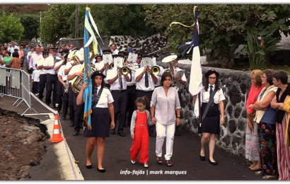 RECREIO NORTENSE DESFILA NA FESTA DE Nª SRª DAS DORES – Fajã do Ouvidor – Ilha de São Jorge (c/ vídeo)
