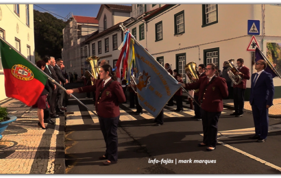 “DESFILE DE BANDAS FILARMÓNICAS” – Festa de Santa Catarina – Vila da Calheta – Ilha de São Jorge (c/ vídeo)