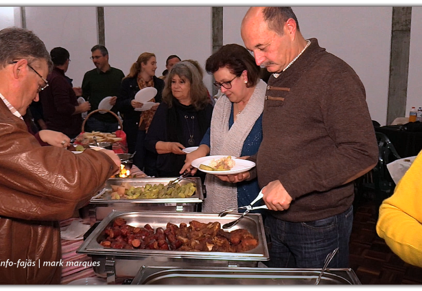 JANTAR DE MATANÇA DE PORCO – Beira – Ilha de São Jorge (c/ vídeo)