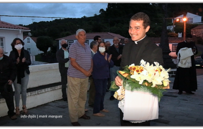 RECEÇÃO AO NOVO PÁROCO – PADRE JOÃO FARIAS – Norte Grande – Ilha de São Jorge (c/ vídeo)