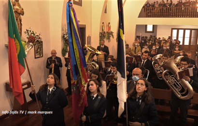 Banda Filarmónica “RECREIO DOS LAVRADORES” saúda SANTO ANTÃO – Ilha de São Jorge (c/ vídeo)