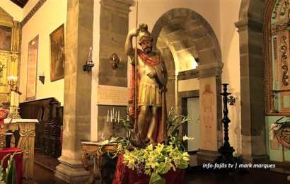 “DIA DE SÃO JORGE” – Missa solene – Velas – Ilha de São Jorge (c/ vídeo)