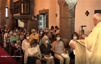 “FESTA DO CRUZEIRO” – Missa – Vila da Calheta – Ilha de São Jorge (c/ vídeo)